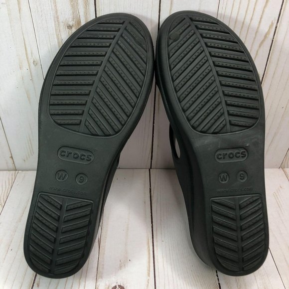 CROCS | Shoes | Crocs Dual Comfort Sandal Womens 9 | Poshmark